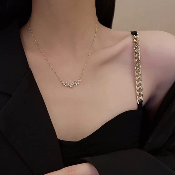 Gold 14k Plated CZ Flowers Chain Necklace - Picture 1 of 2